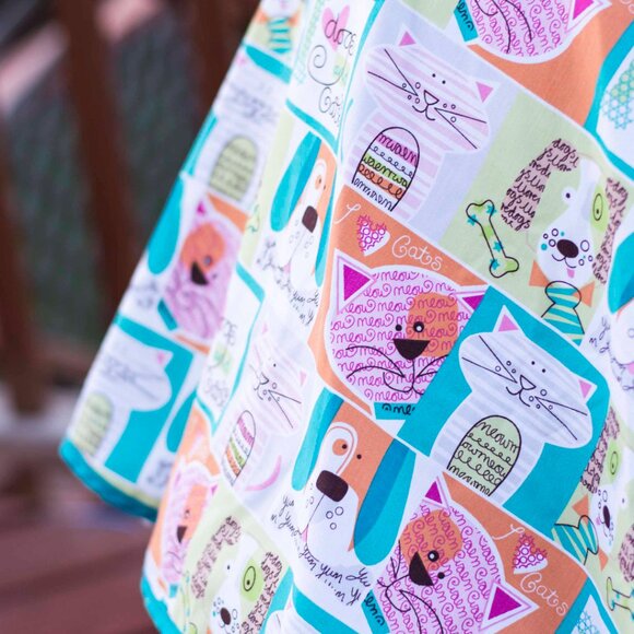 Cats & Dogs Handmade 50's Style Pin-up apron - One of a kind! - Picture 5 of 5